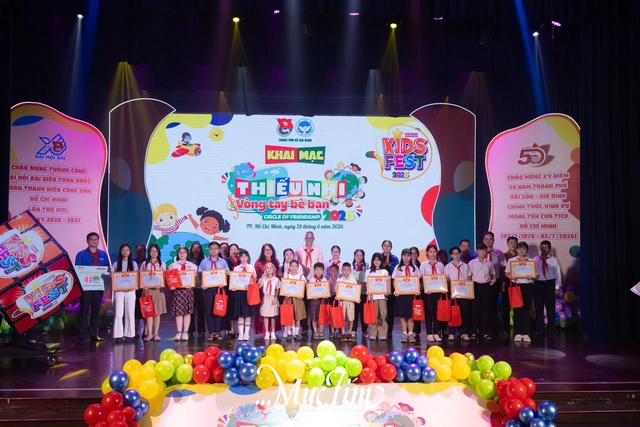 Hội thi Sáng tác văn học lần thứ 9: 44 tác phẩm xuất sắc được vinh danh- Ảnh 13.
