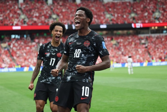 Trực tiếp vòng 32 đội World Cup: Nam Phi đấu Canada - Ảnh 1.
