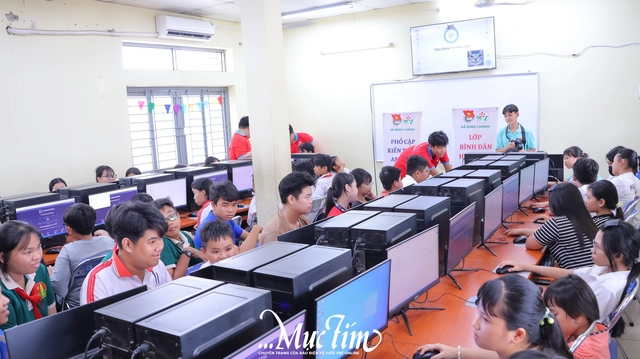 Ước mơ trở thành chiến sĩ an ninh mạng của chiến sĩ tình nguyện Hoa phượng đỏ- Ảnh 3.