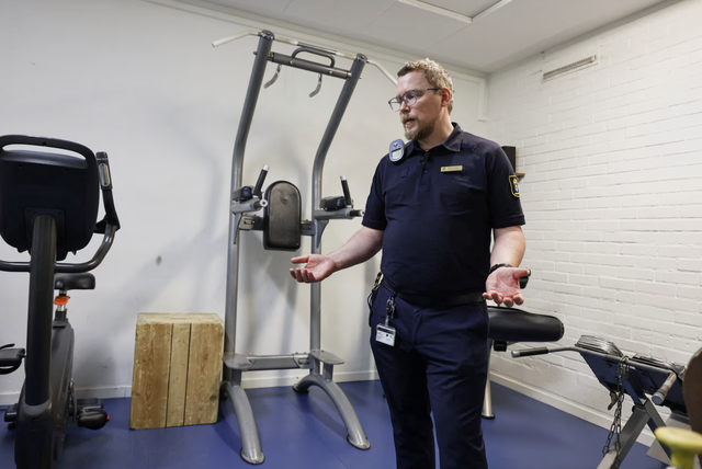 Sweden prepares prisons for 13-year-old gang killers - Ảnh 2.