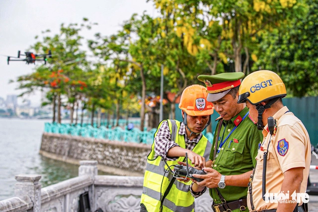 Hanoi police begin testing AI-powered drones for urban surveillance - Ảnh 1.