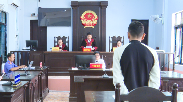 Vietnam court agrees to extradite int’l fugitive found hiding in Phu Quoc - Ảnh 1.