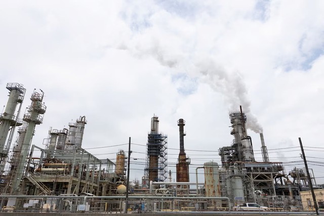 US leads global CO2 emissions increase in 2025, report finds - Ảnh 1.