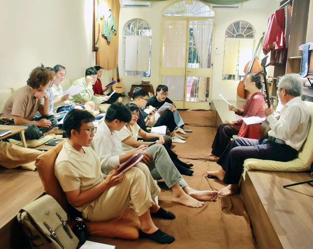 Lớp học ca tài tử giữa lòng đô thị- Ảnh 1.