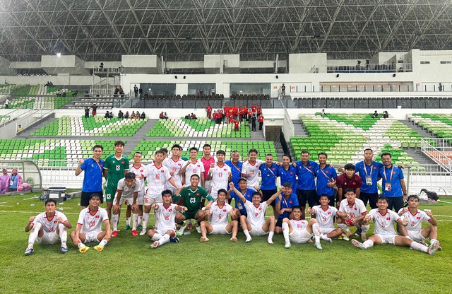Xếp hạng bảng A giải U19 Đông Nam Á ngày 4-6: U19 Việt Nam dẫn đầu - Ảnh 1.