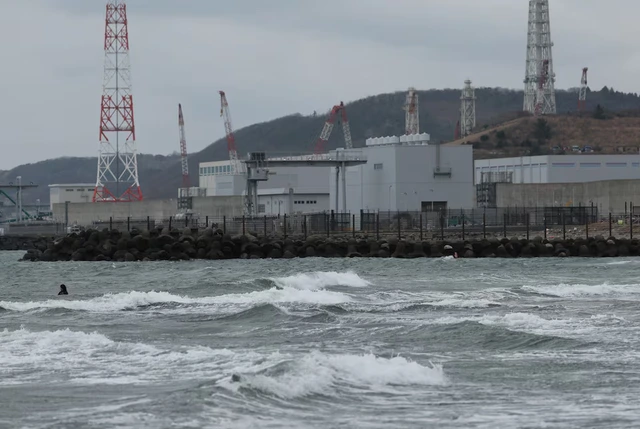 Japan aiming to rebuild up to 5 nuclear reactors by 2040s - Ảnh 1.