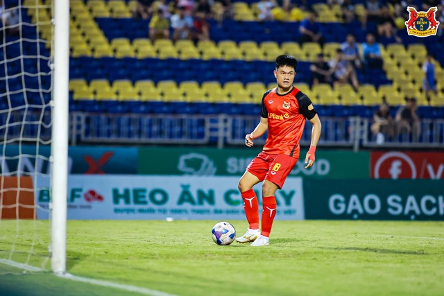 Cập nhật vòng 26 V-League 1: Ninh Bình - Hồng Lĩnh Hà Tĩnh- Ảnh 1.