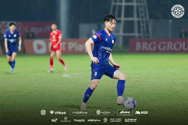 Trực tuyến vòng 26 V-League 1: Sông Lam Nghệ An - PVF-CAND- Ảnh 1. Trực tuyến vòng 26 V-League 1: Sông Lam Nghệ An - PVF-CAND- Ảnh 1.