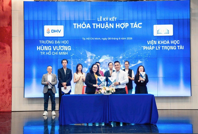 Trường đại học Hùng Vương TP.HCM ra mắt hệ sinh thái công nghệ và học thuật - Ảnh 3.