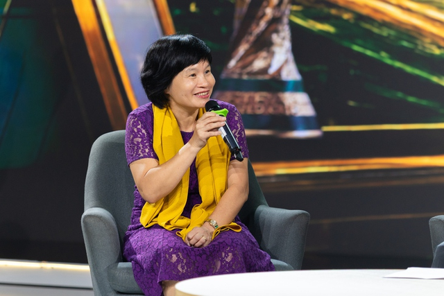 Businesses in Vietnam explore ways to turn World Cup excitement into revenue - Ảnh 1.