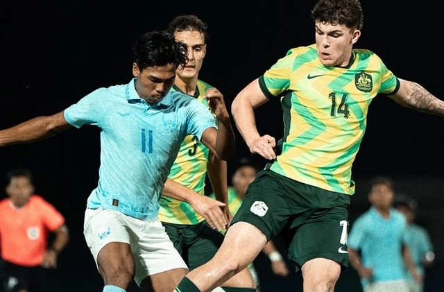 U19 Campuchia đi tiếp, U19 Việt Nam bị loại ở giải Đông Nam Á- Ảnh 1. U19 Campuchia đi tiếp, U19 Việt Nam bị loại ở giải Đông Nam Á- Ảnh 1.