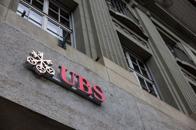 Nearly one million people worldwide became millionaires in 2025, UBS report finds - Ảnh 1.