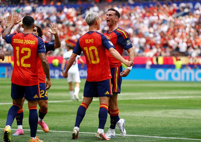Magic Merino strikes again as Spain down Belgium to reach World Cup semis- Ảnh 2.