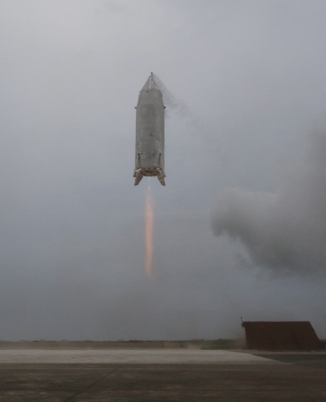 JAXA successfully lands test rocket for future reuse- Ảnh 1.