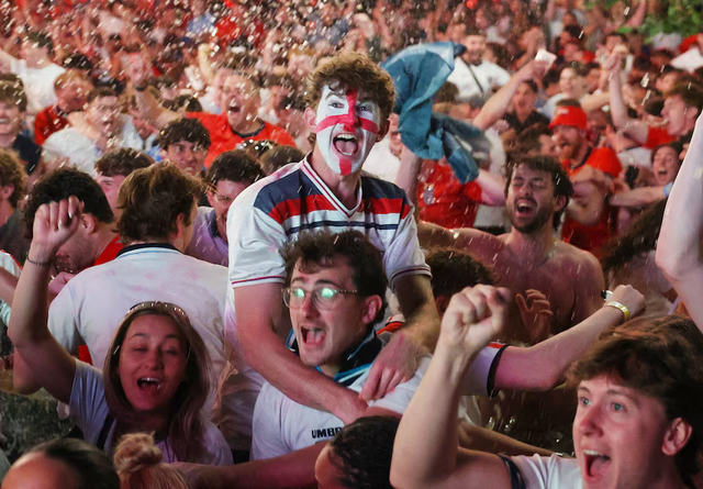 Bellingham double fires England past Norway into World Cup semis- Ảnh 7.
