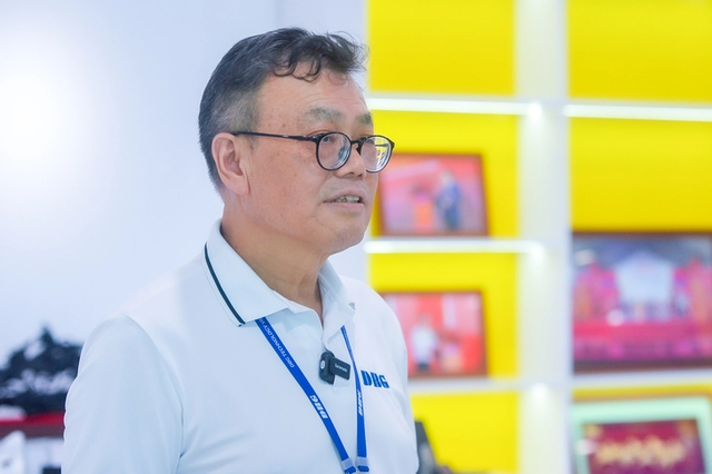 FDI firms invest in developing Vietnamese workforce- Ảnh 1.