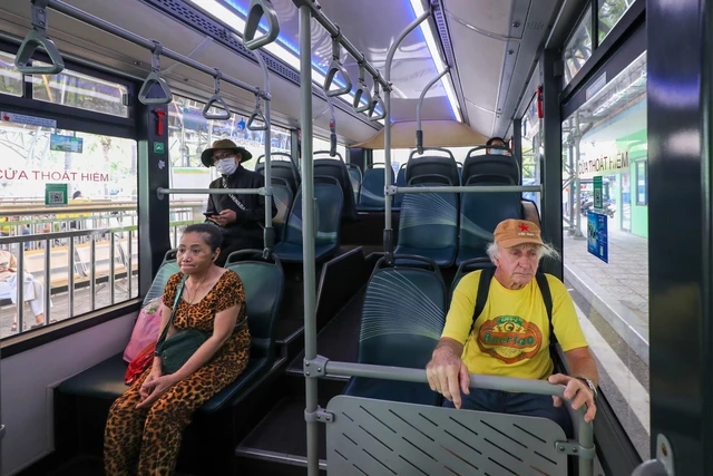 Free buses pave way for Ho Chi Minh City's greener future: op-ed- Ảnh 3.