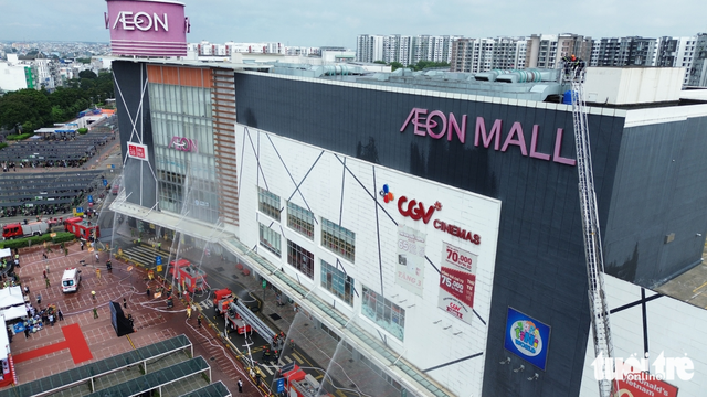 Over 700 people take part in fire drill at Ho Chi Minh City shopping mall- Ảnh 11.