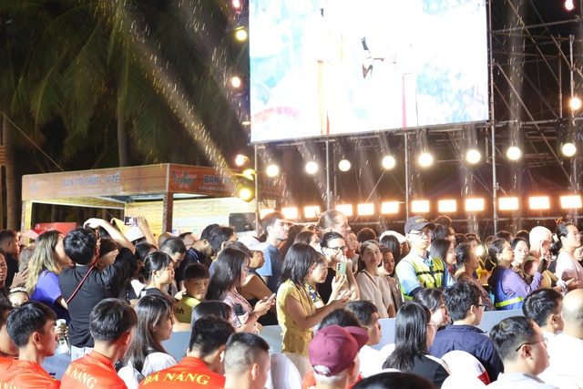 Enjoy Danang Festival opens with dazzling experiences- Ảnh 2.