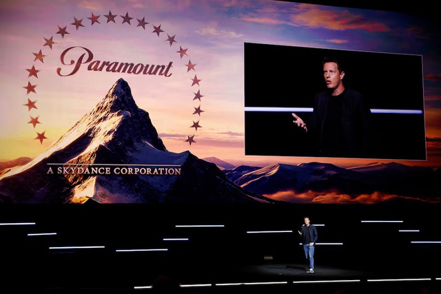 Paramount agrees to pause Warner Bros deal while case plays out - Ảnh 1.