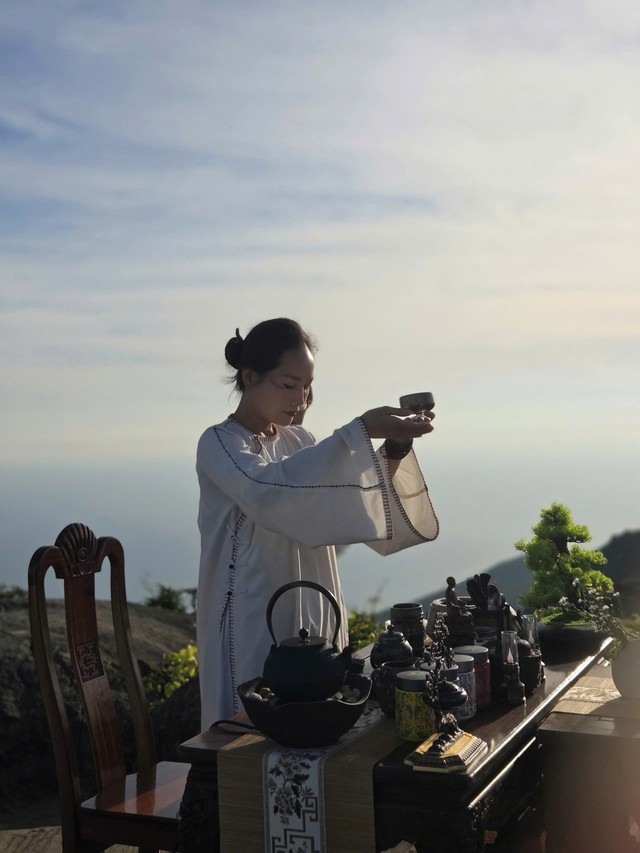 Ban Co Peak: Vietnamese tea in the footsteps of Bill Gates- Ảnh 3.