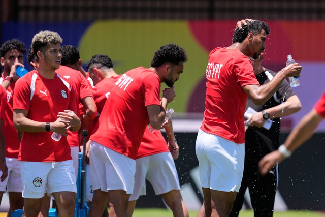 Eastern heat on July 4 threatens World Cup players and fans - Ảnh 3.