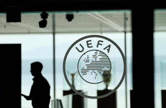 UEFA to boycott World Cup and FIFA tournaments over stake sale plans- Ảnh 2.