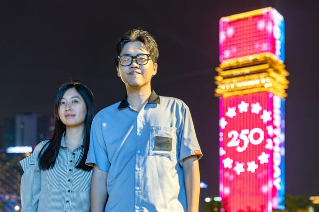 Saigon Marina IFC Tower lights up to mark 250 years of US Independence Day - Ảnh 2.