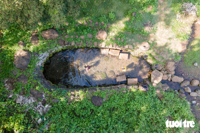 Vietnam to restore 2,000-year-old Cham wells using French archaeological records- Ảnh 1.