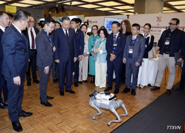 Vietnam, Australia seek greater impact from education cooperation - Ảnh 1.
