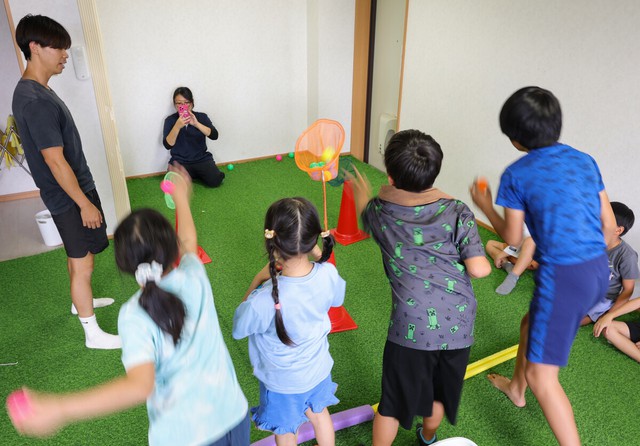 Disabled kids offered places to feel at ease in quake-hit Kumamoto- Ảnh 1.