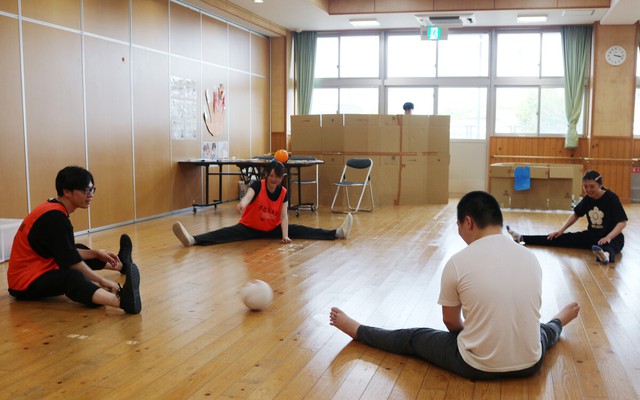 Disabled kids offered places to feel at ease in quake-hit Kumamoto- Ảnh 2.