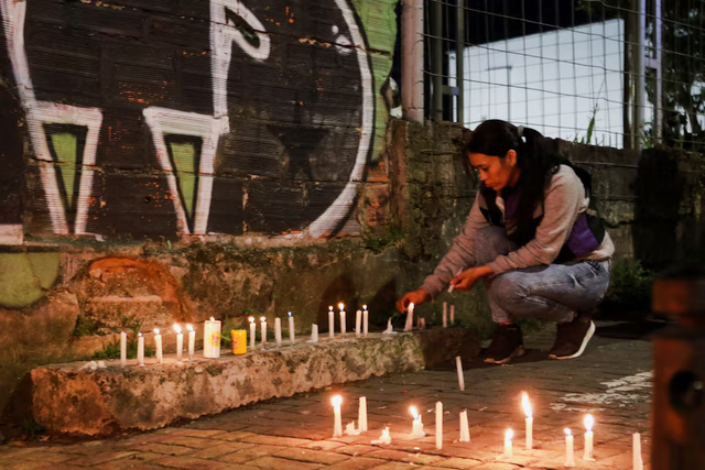 More than 100 killed after strongest quake this century hits western Colombia- Ảnh 1.