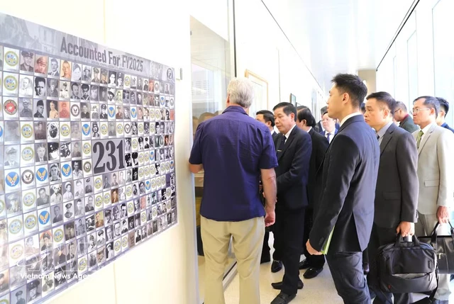 US supports Vietnam in accelerating identification of martyrs' remains - Ảnh 1.