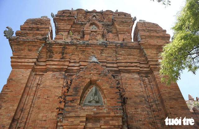 Closer look at ethnic Cham tower complex in south-central Vietnam- Ảnh 5.