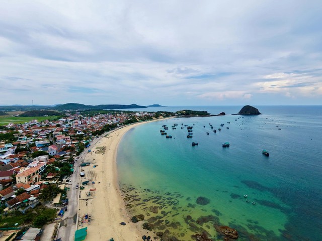 Vietnam's Phu Yen Geopark seeks UNESCO Global Geopark status - Ảnh 2.