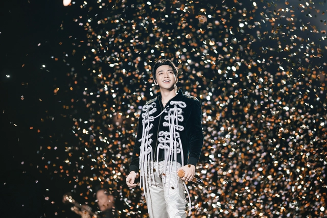 From Eras Tour to V-pop: Vietnam takes concerts to the big screen - Ảnh 3.