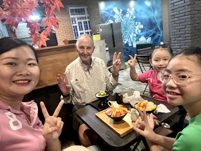 Special report: Why Vietnam is winning over foreign retirees- Ảnh 3.