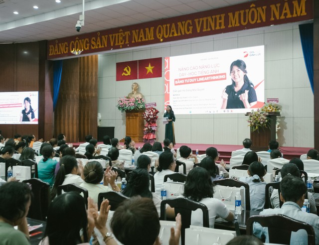 Nearly 1,100 English teachers receive Linearthinking training in Ho Chi Minh City ward - Ảnh 1.