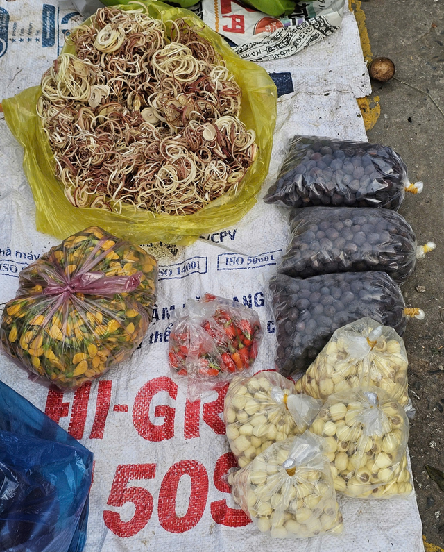 This ‘squat market’ in Vietnam’s Mekong Delta may change your view of 'squat markets'- Ảnh 9.