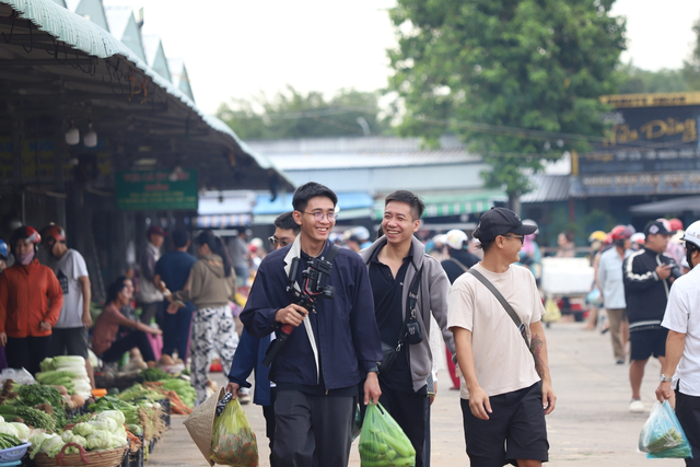This ‘squat market’ in Vietnam’s Mekong Delta may change your view of 'squat markets'- Ảnh 19.