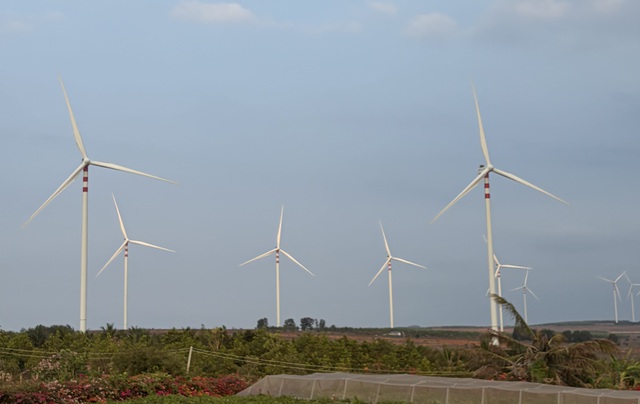 Chinese firm to supply 25 wind turbines for 200MW wind farm in Vietnam: report- Ảnh 1.