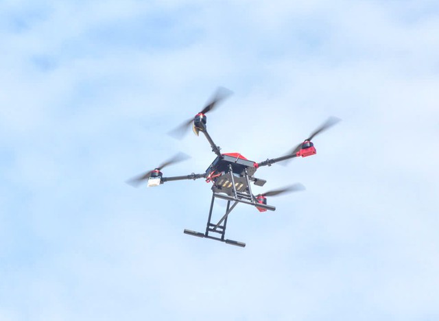 Vietnam college establishes center to train UAV personnel- Ảnh 1.