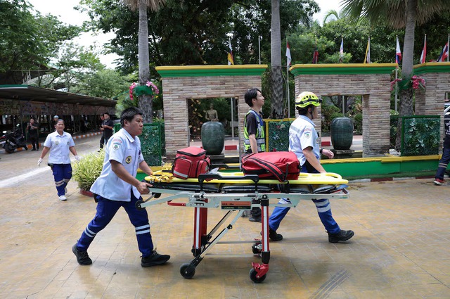 2 dead, including gunman, at school shooting in Thailand, officials say - Ảnh 1.