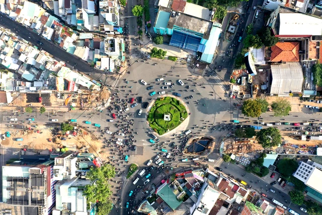 One-way restrictions for cars on Ho Chi Minh City street next week for metro construction- Ảnh 1.