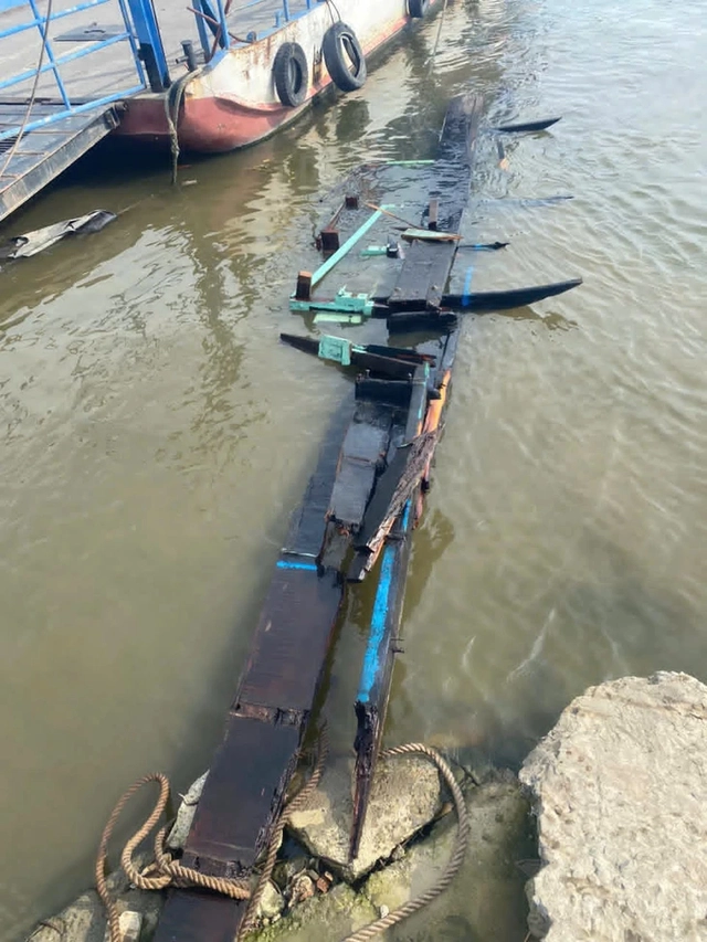 Woman killed after boat explodes on Saigon River in Ho Chi Minh City- Ảnh 3.