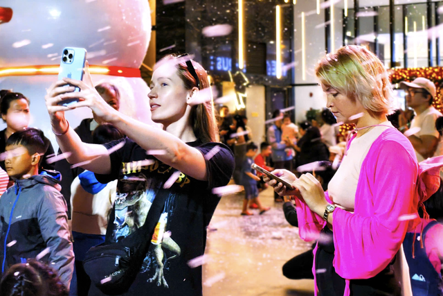Vietnam’s Khanh Hoa targets Russian tourists to offset domestic travel low season- Ảnh 1.