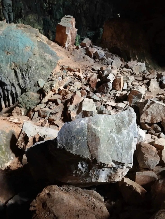 Vietnam’s Bat Cave tours temporarily suspended over safety concerns- Ảnh 1.