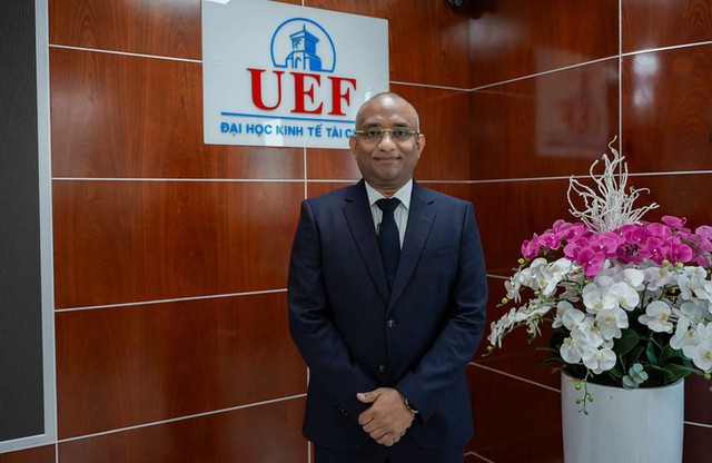 BRICS gives Vietnam more tables to engage, negotiate, build economic options: Indian economist- Ảnh 2.