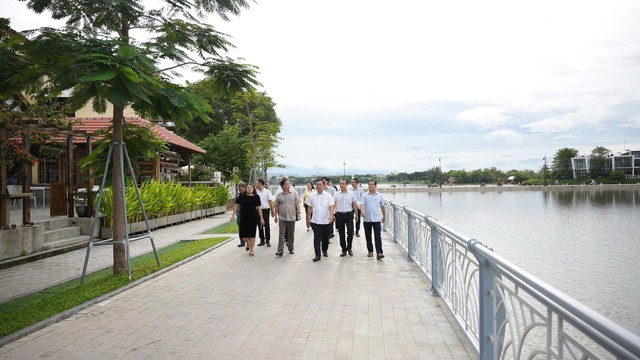 Vietnam’s Hue considers new night street, river-based tourism services - Ảnh 3.